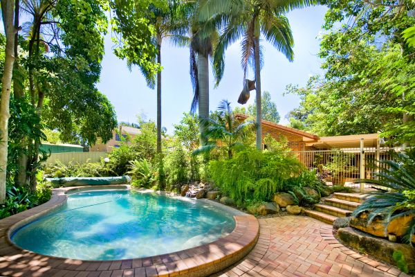Cost of Pool Patio Paving in Clarkston